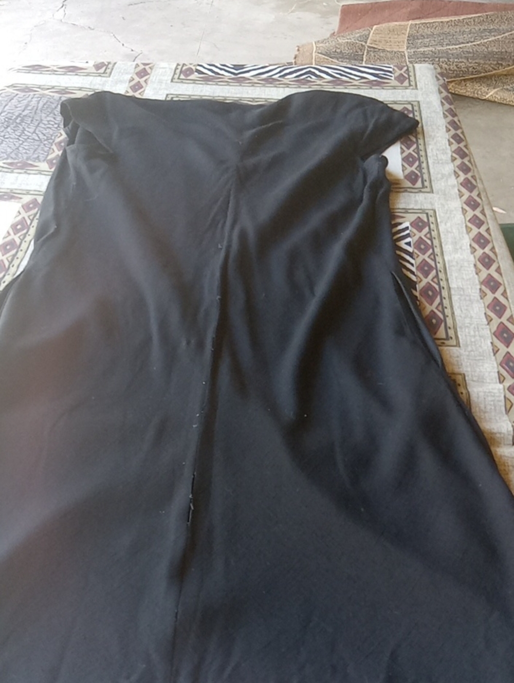 BLACK LINEN VINTAGE DRESS